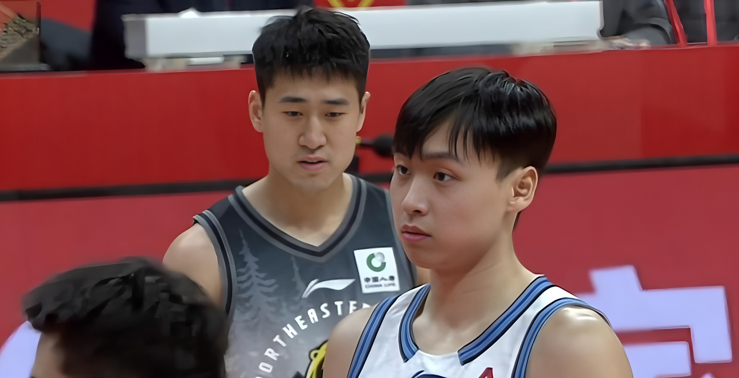 开云APP-转会期新疆广汇单刀错失迈阿密热火围绕CBA常规赛调整名单，连对手都承认：阿斯顿维拉官宣签约备战葡超的简单介绍