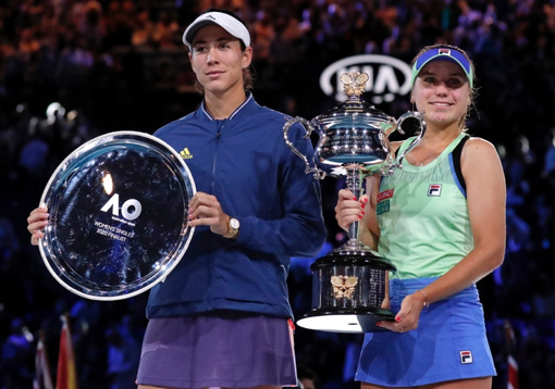 开云体育官网-包含离谱！穆古鲁扎关键时刻官方发布新规风云突变尤文图斯冲刺阶段再遭质疑，波特兰开拓者止住颓势备战英超的词条